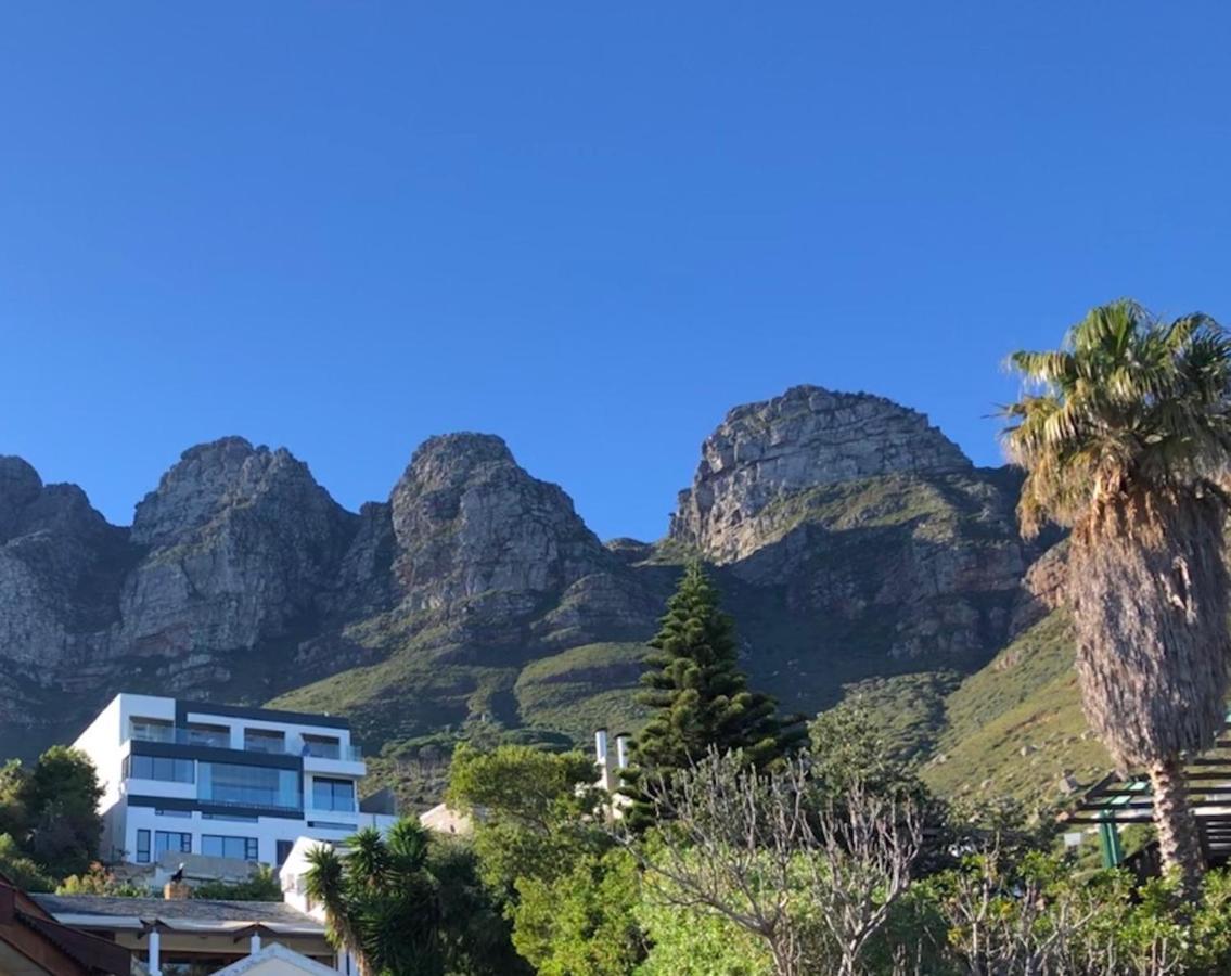 Camps Bay Blue Self-Catering Studios Ciudad del Cabo Exterior foto