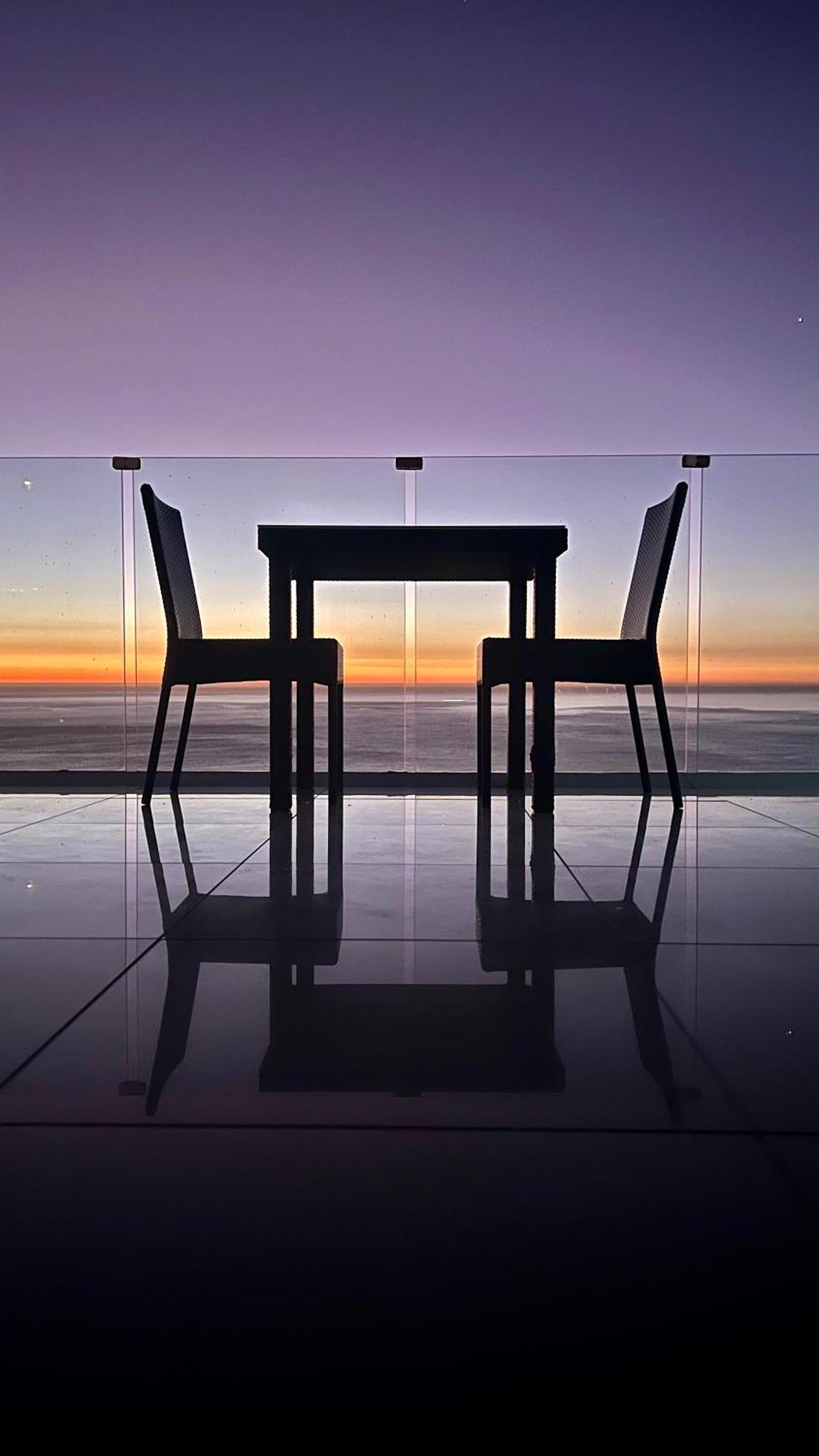 Camps Bay Blue Self-Catering Studios Ciudad del Cabo Exterior foto